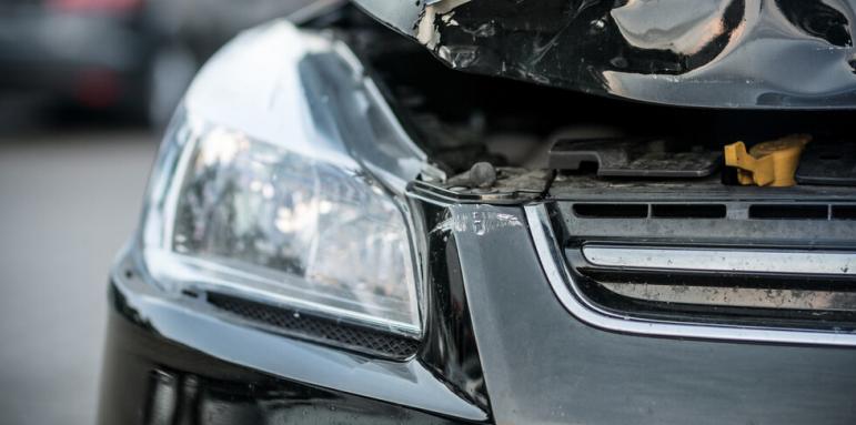 Кола на НСО катастрофира в София